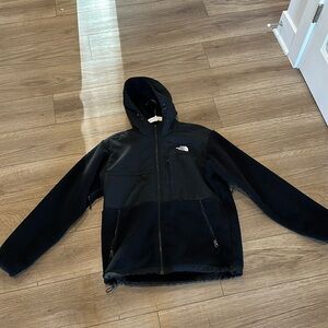 Men’s North Face Black Denali Fleece with Hood